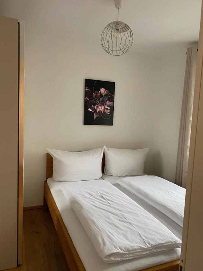 Modern Apartment With Balcony Near City Center เวียนนา ภายนอก รูปภาพ