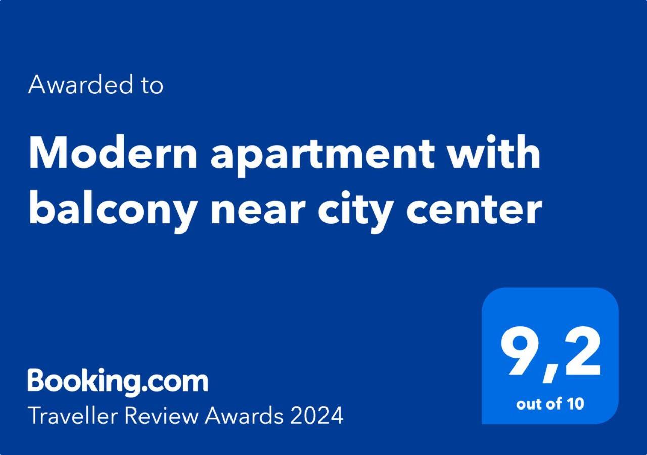 Modern Apartment With Balcony Near City Center เวียนนา ภายนอก รูปภาพ