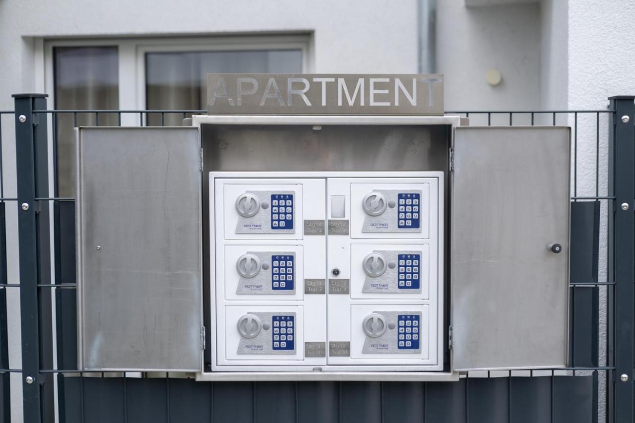 Modern Apartment With Balcony Near City Center เวียนนา ภายนอก รูปภาพ